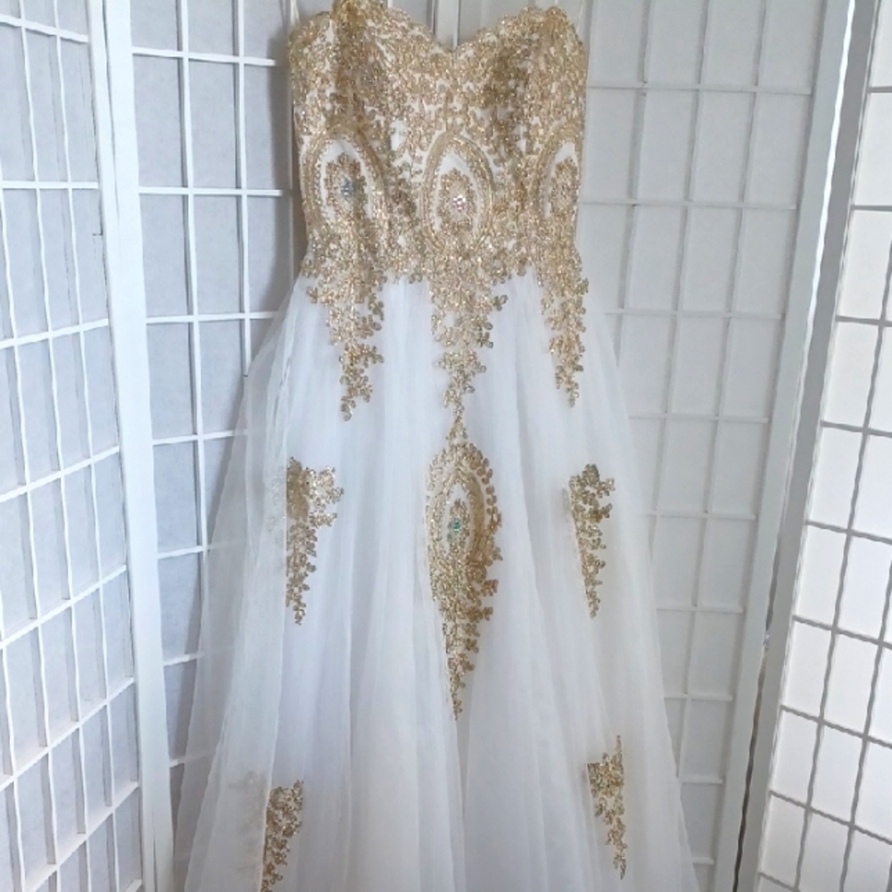 Gorgeous Prom/ Party/ Quinceanera Dress